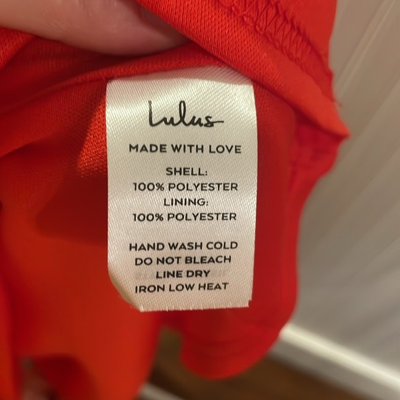 NWT - Lulu’s red floral high-low faux wrap dress - size large - Picture 13 of 13